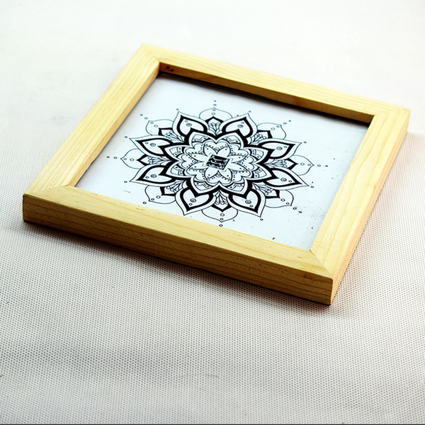 قاب عکس چوبی دو سانتی سایز 15×15 سانتی متر