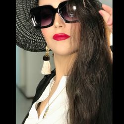 گوشواره منگوله قهوه ای و کرم مخملی