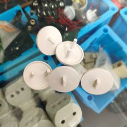 محافظ پریز برق کودک