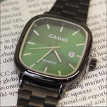 ساعت کاسیو الد مانی سبز بند مشکی