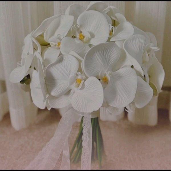 دسته گل عروس مصنوعی تمام ارکیده لمسی
