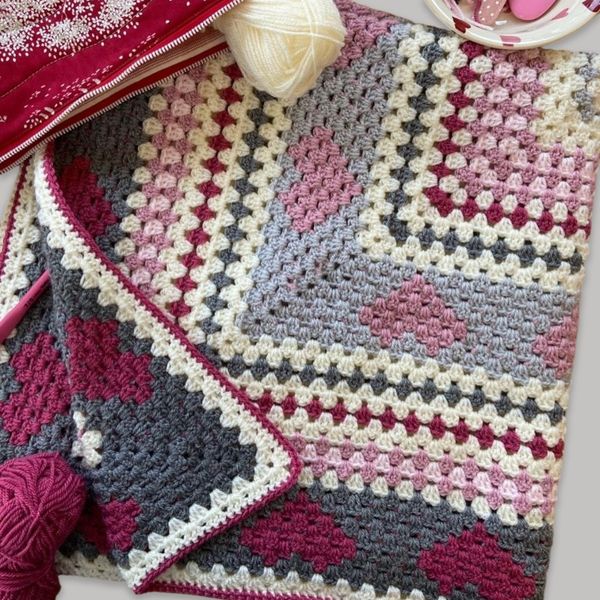 پتو/ شال مبل قلاب بافی مدل وَلن