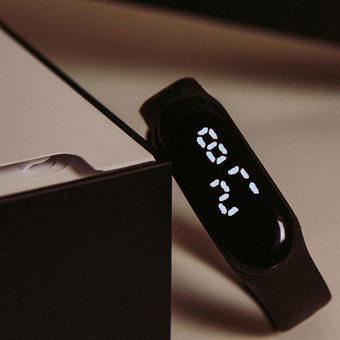 ساعت دستبندی LED مدل Segment