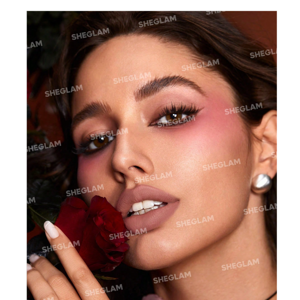 رژ لب داینامیت آمبر رز رنگ PASSION
