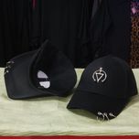 کلاه کتان اسپرت مگنتی پلاکدار