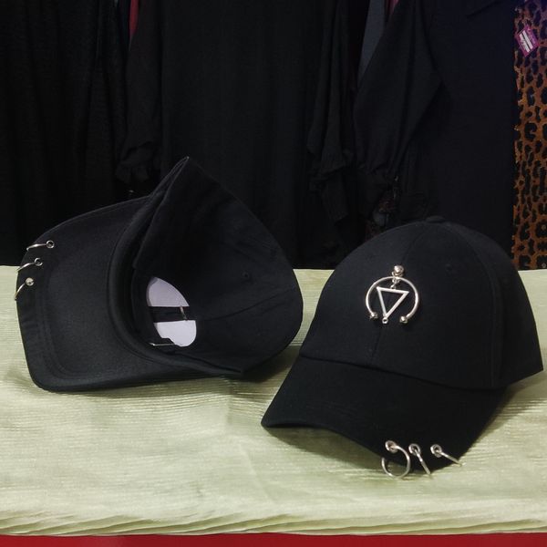 کلاه کتان اسپرت مگنتی پلاکدار