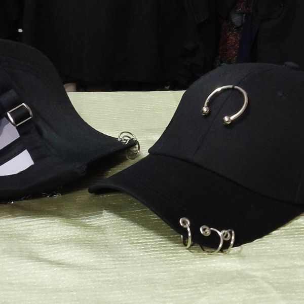 کلاه دخترانه پیرسینگی شیک