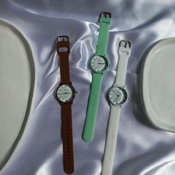 ساعت سلیکونی