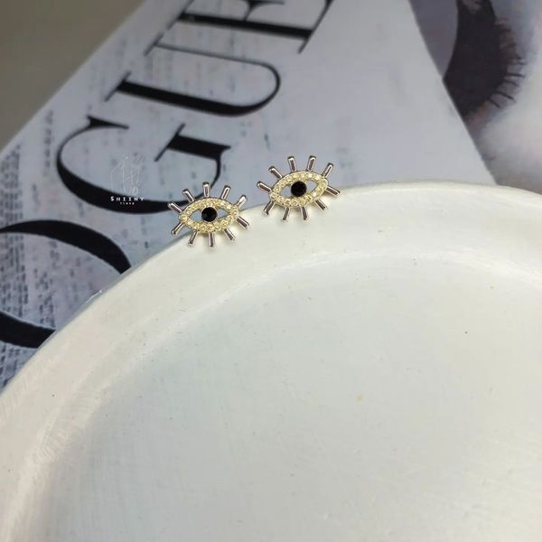 گوشواره چشم