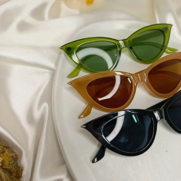 عینک گربه ای