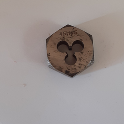 حدیده M4.5 4.5 * 0.5 mm در گام 0.5 میلیمتر  GOLIACH DIE NUT HSS