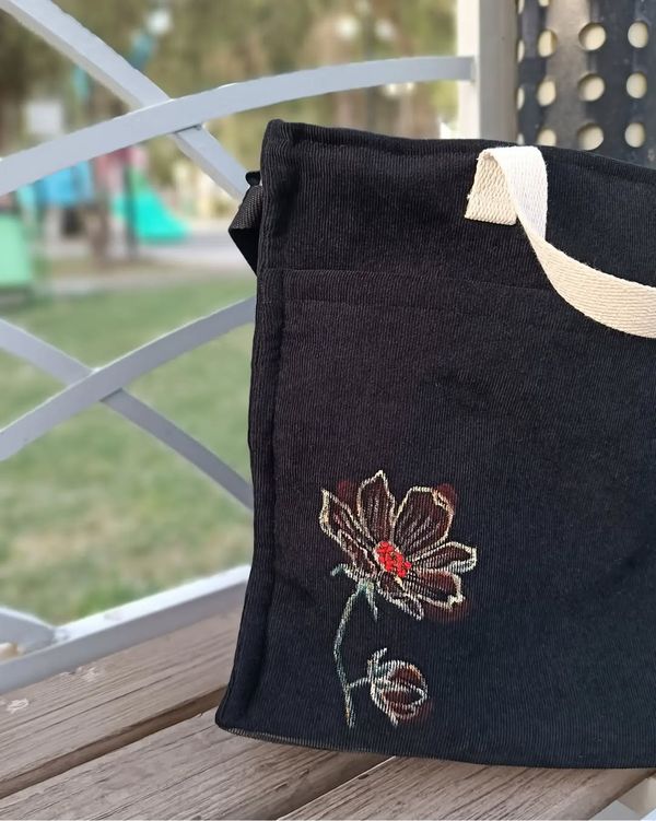 کیف دوشی مخمل زنانه با نقاشی دستی