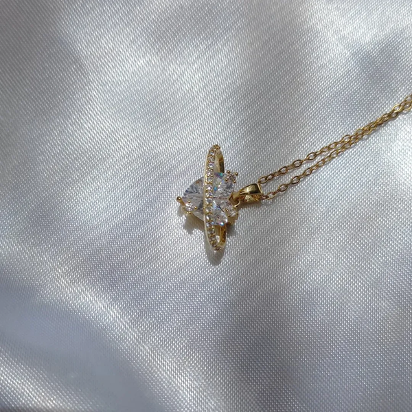 گردنبند قلب زحل