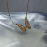 گردنبند پروانه