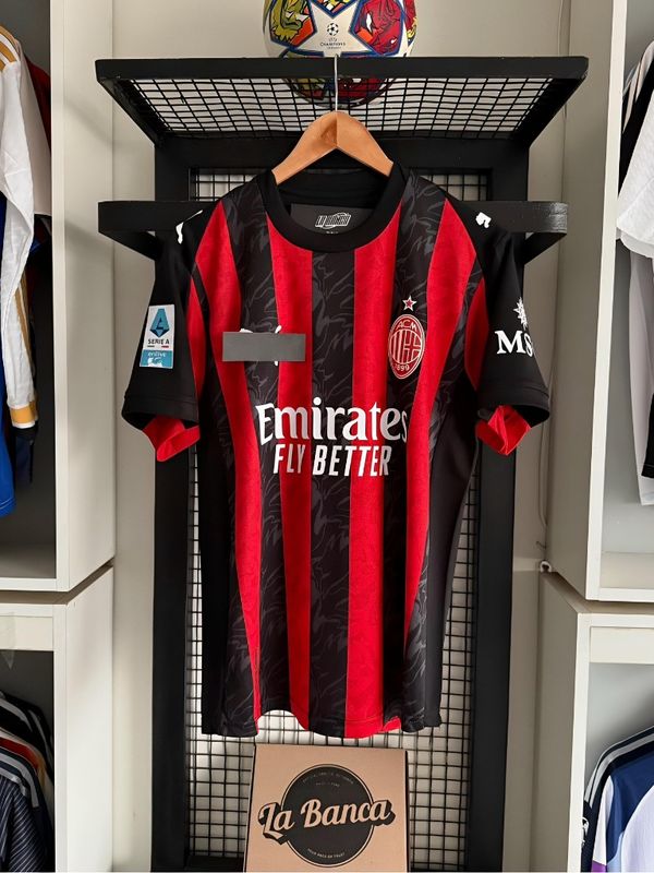 کیت میلان 2026