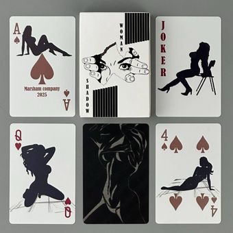 کارت بازی مدل شدو وومن