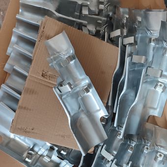 حرارت گیر جعبه فرمان پژو 405 حرارت گیر جعبه فرمان پارس