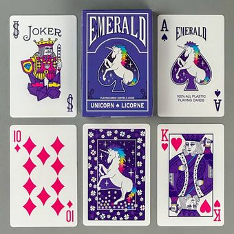 کارت بازی مدل یونیکورن