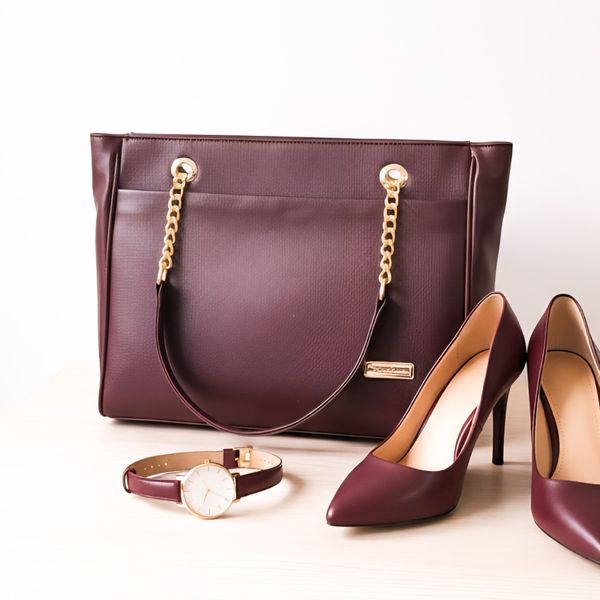 کیف دوشی مایا