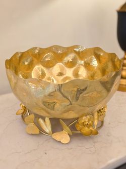 میوه خوری میخک