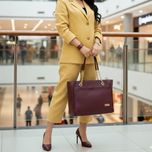 کیف دوشی مایا