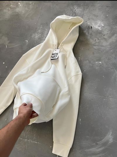 هودی بیسیک سفید برند مچینست