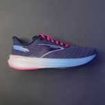 Brooks Hyperion pink