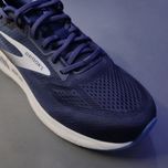 Brooks Beast GTS 24