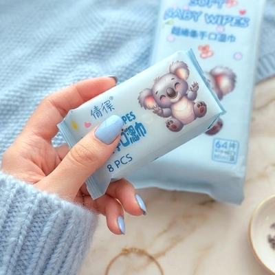 دستمال مرطوب مینی QIAN HUI مدل Mini Wet Wipes طرح کوالا