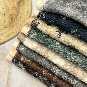 شال برشکا پارچه سی اسکارف بسته  بندی 8 عددی کد2