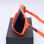 عینک از برند OAKLEY کد 181451