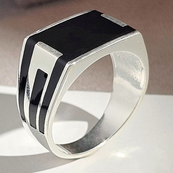 انگشترنقره مردانه M2