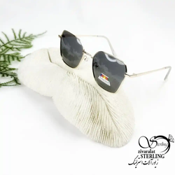 عینک دودی مشکی دور طلایی مارک Polarized کد 19067