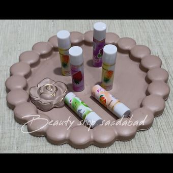 بالم لب بی رنگ میوه‌ای