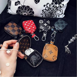 کیف چرمی ایرپاد Airpod Magnet Leather Protector - (تنوع مدل و رنگ)