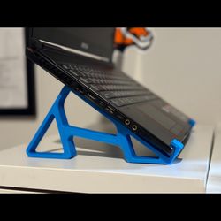 استند لپ‌ تاپ مدل L4