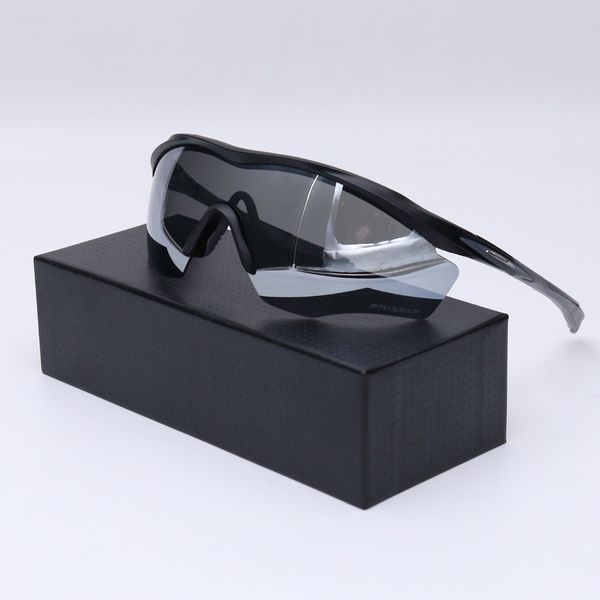 عینک از برند OAKLEY کد 181452