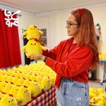 جوجو چاقو به دست