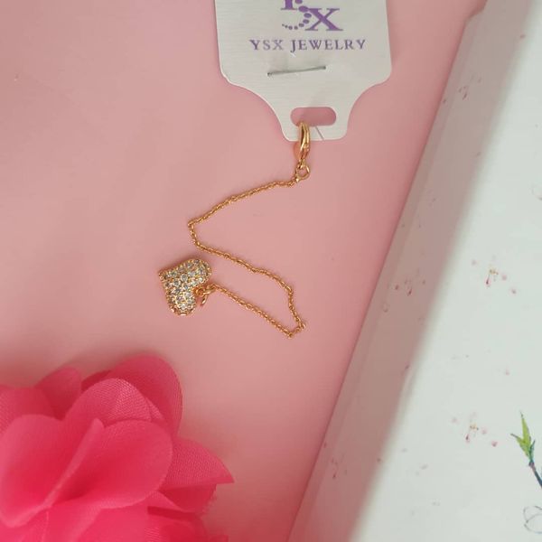 آویز ساعت زنانه وای اس ایکس مدل قلب