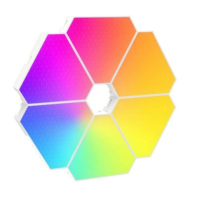 پنل‌ دیواری طرح گیمینگ سه ضلعی