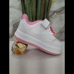 کفش بچه گانه لبوبو کد 336