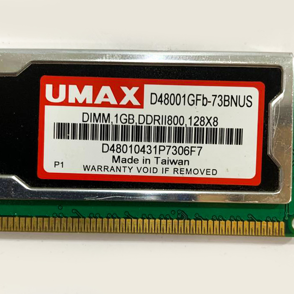 رم 1گیگ DDR2 باس 800 هیت سینک دار  UMAX Pulsar (استوک)
