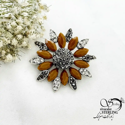 گل سینه نگین دار کد 20130