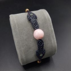 دستبند میکرومکرمه سنگ کوارتز صورتی