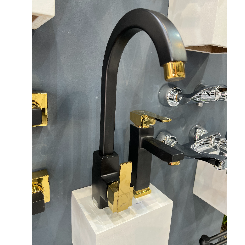 شیر آشپزخانه مدل آلوارز برند لازارو