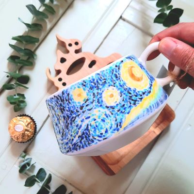 فنجان لاته شب پرستاره