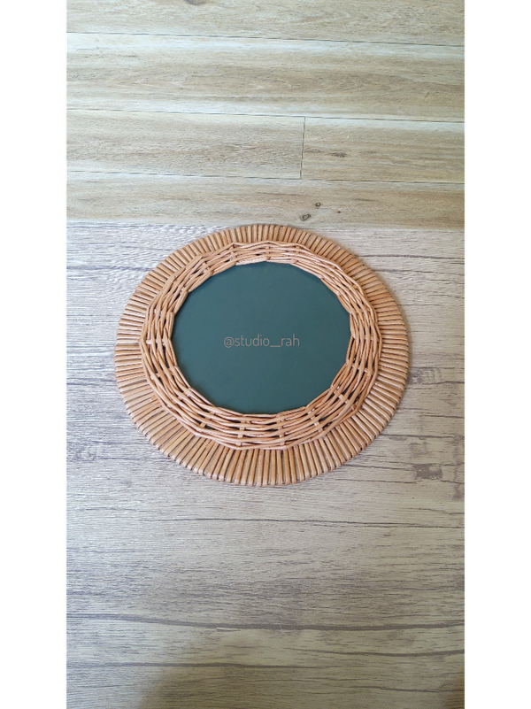 آینه خورشیدی حصیری استودیو راح