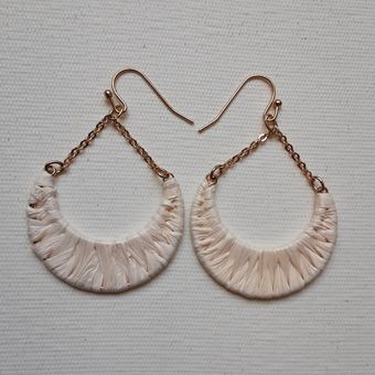 گوشواره دست ساز
