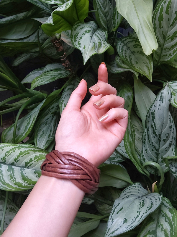 دستبند حصیری استودیو راح