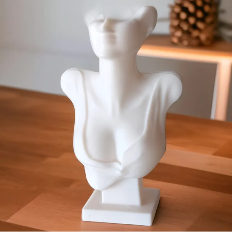 دکوری Essence of woman